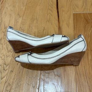 Nine West Cream Wedge Shoes